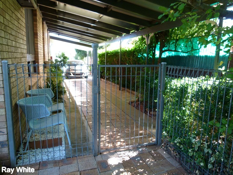 16 McDonnell Street, Forbes NSW 2871