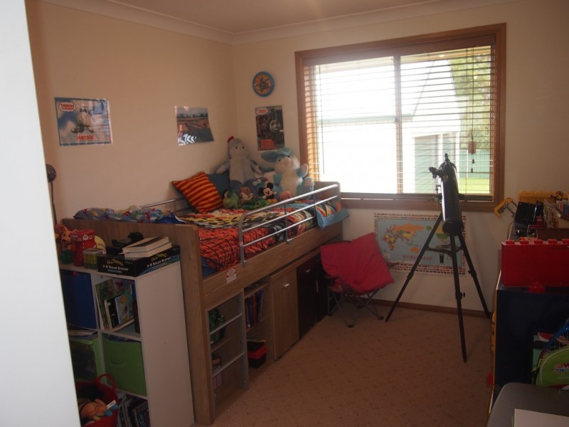 72 Brolgan Road, Parkes NSW 2870