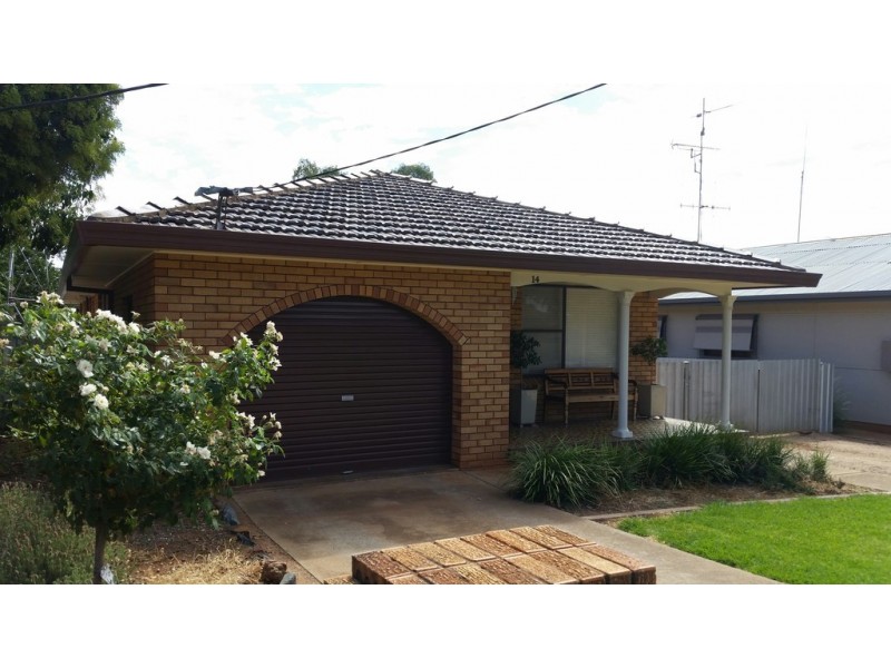 14 Barton Street, Parkes NSW 2870
