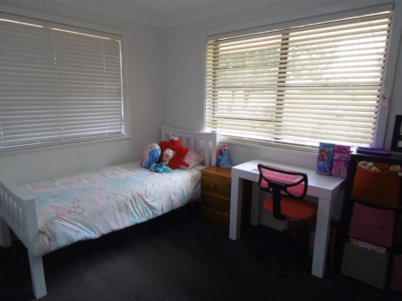 14 Barton Street, Parkes NSW 2870