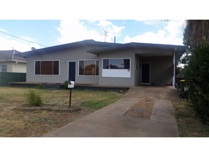 12 Facey Street, Forbes NSW 2871