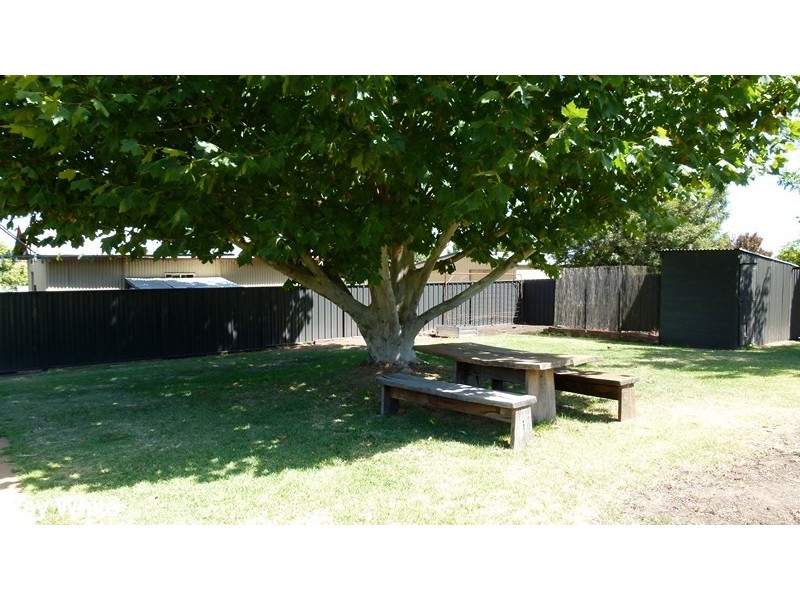 101 Flint Street, Forbes NSW 2871