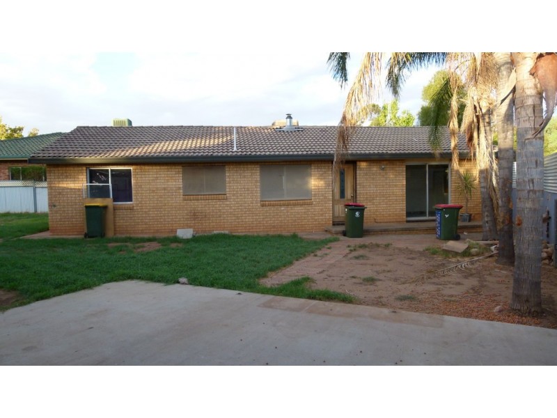 16 Chelsea Crescent, Forbes NSW 2871