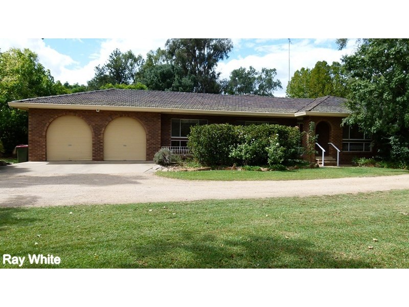 146 Flint Street, Forbes NSW 2871