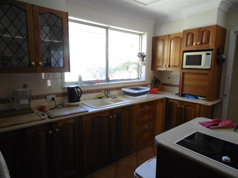 65 Kelly Road, Parkes NSW 2870