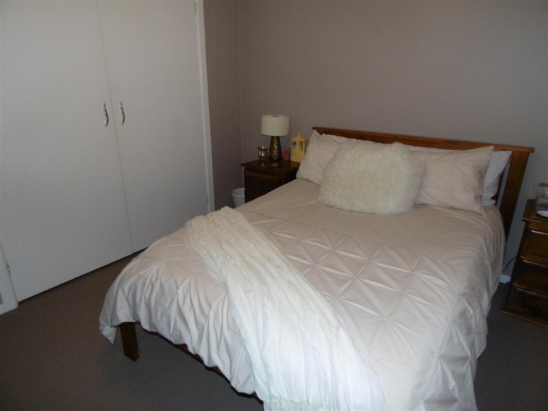 2 Werona Place, Parkes NSW 2870