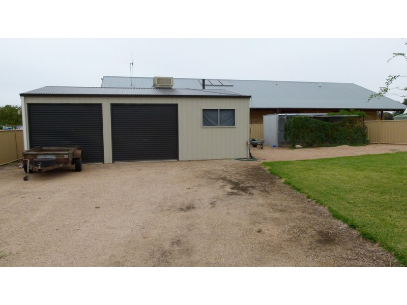 28 York Street, Forbes NSW 2871