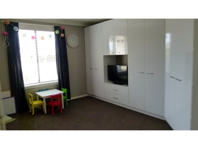 28 York Street, Forbes NSW 2871