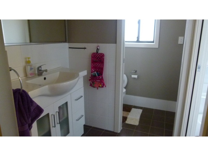 28 York Street, Forbes NSW 2871