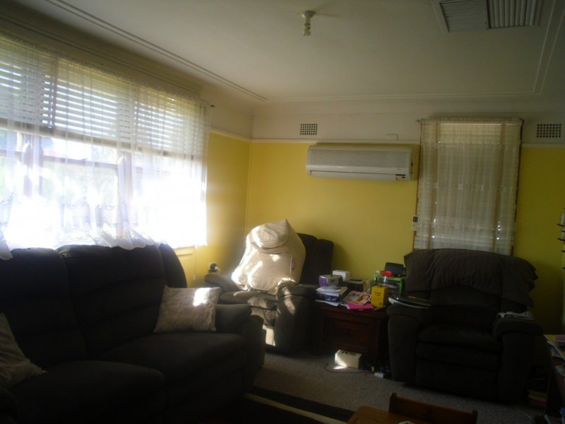 23 Want Street, Parkes NSW 2870