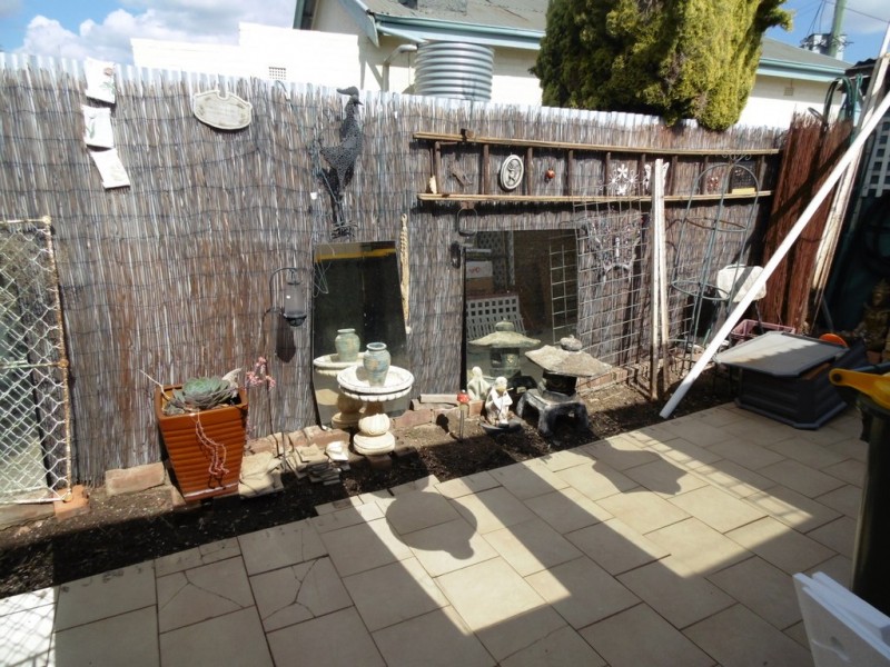 81 Dalton Street, Parkes NSW 2870