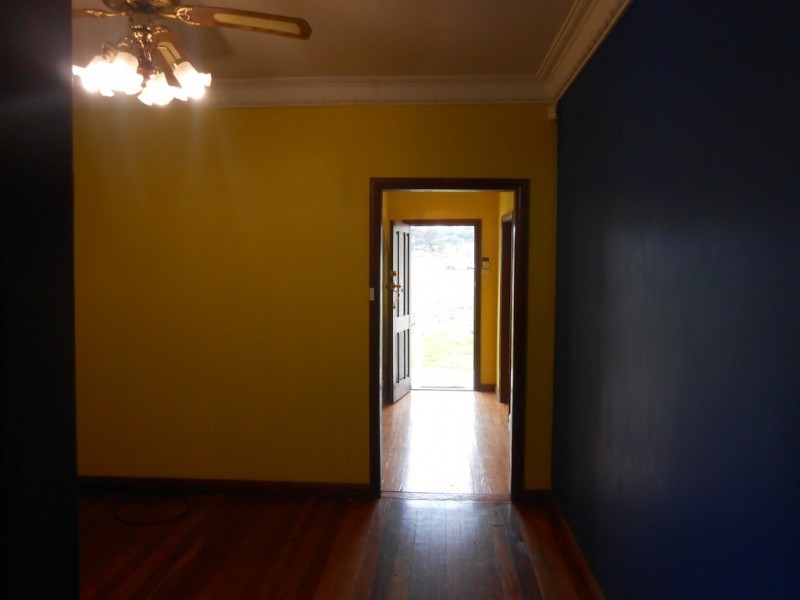 65 Bingara Street, Peak Hill NSW 2869