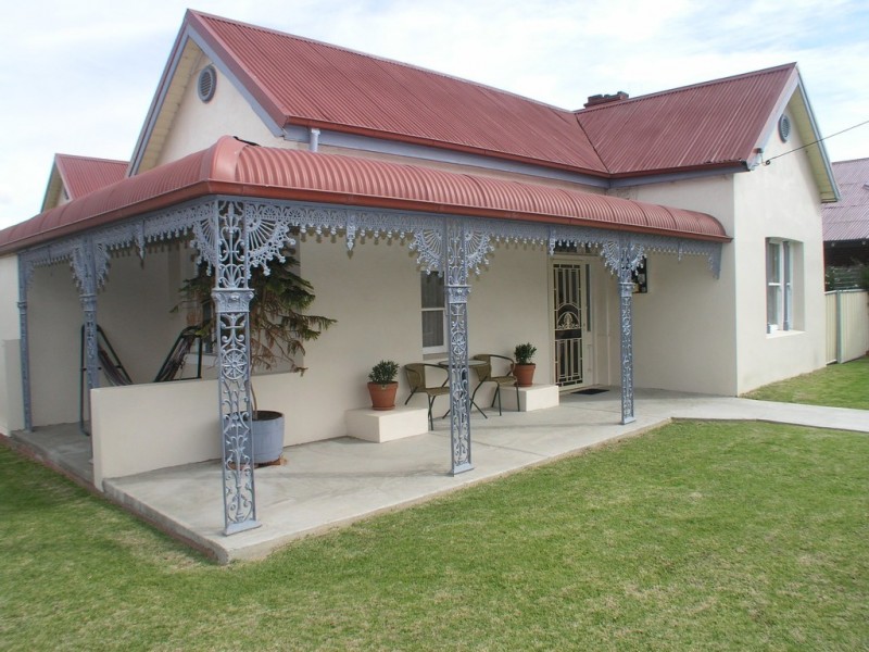 5 Cecile Street, Parkes NSW 2870