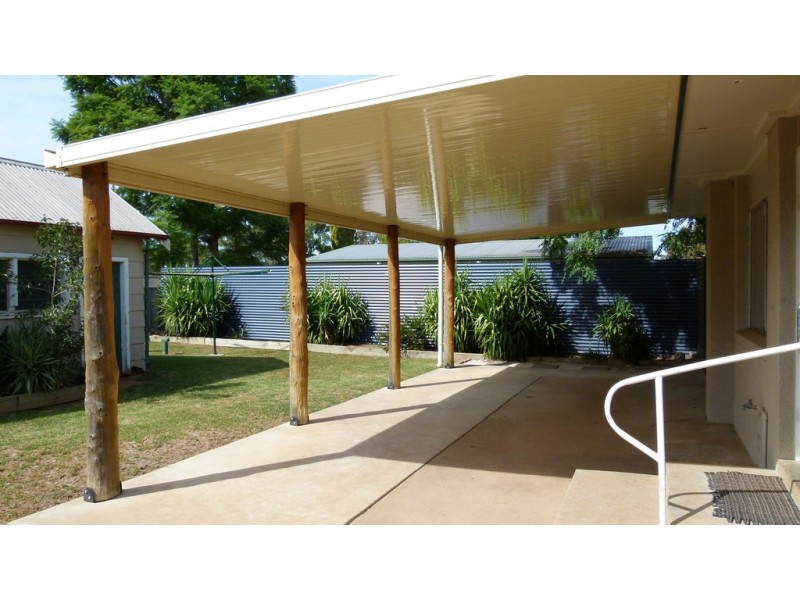 74 Farrand Street, Forbes NSW 2871