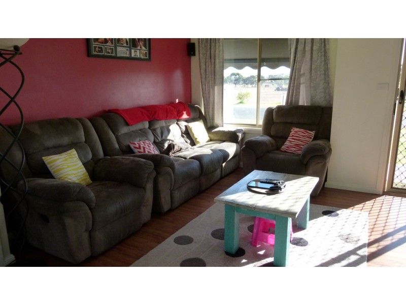 105 York Street, Forbes NSW 2871