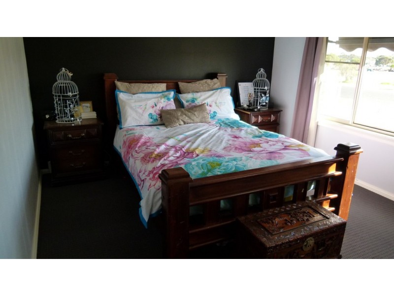 105 York Street, Forbes NSW 2871