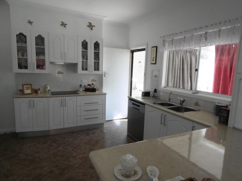 8834 Henry Parkes Way, Parkes NSW 2870