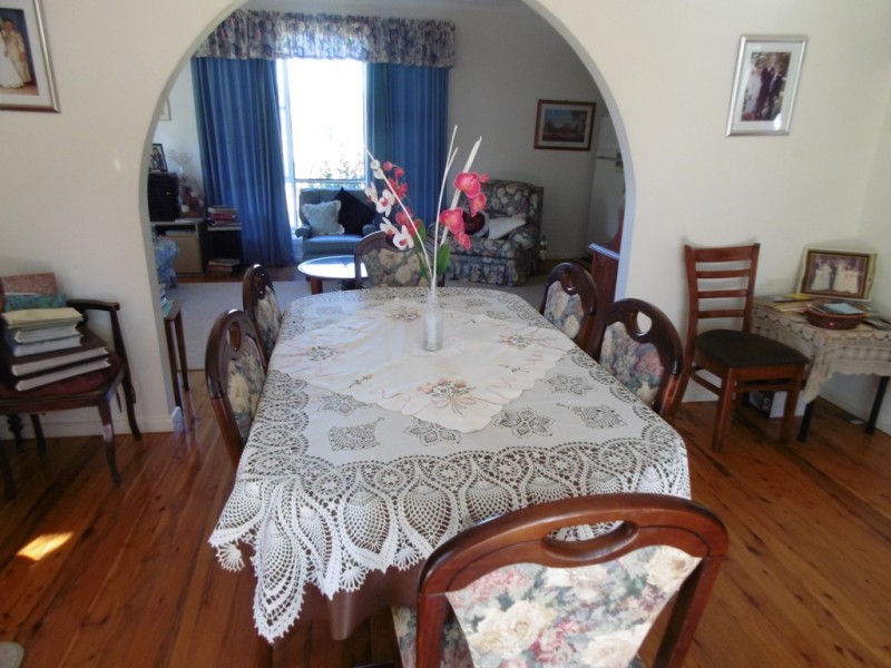 8834 Henry Parkes Way, Parkes NSW 2870
