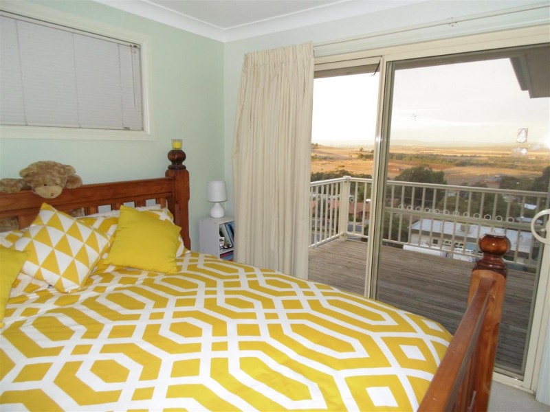 8 Valley View Place, Parkes NSW 2870