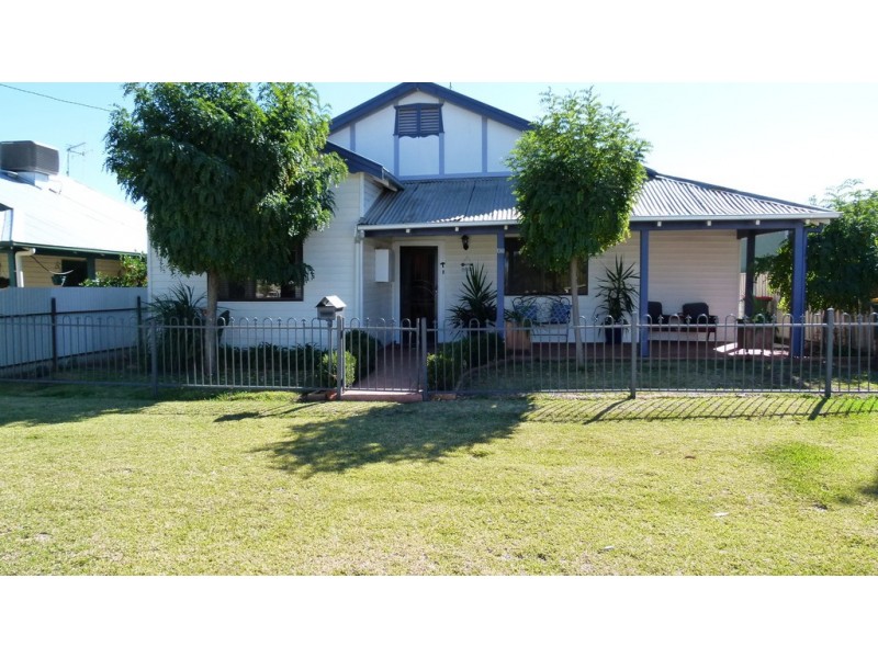 63 Farrand Street, Forbes NSW 2871