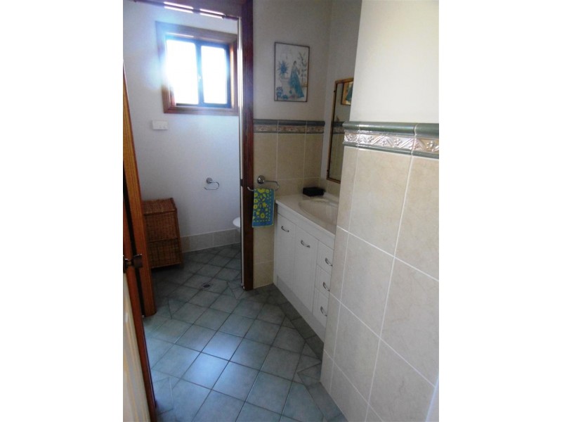 6 Talbot Street, Parkes NSW 2870