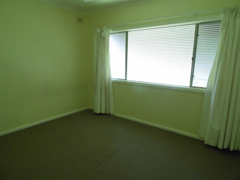 3 Waratah Street, Parkes NSW 2870