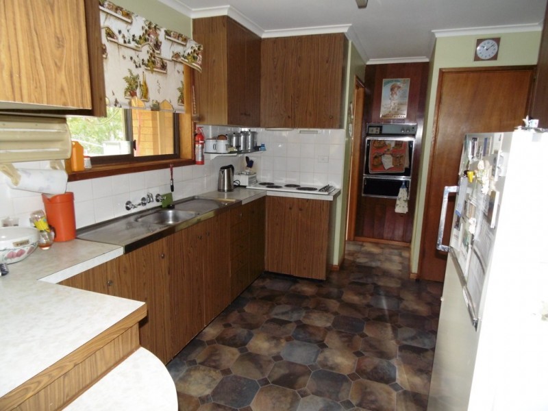 30 Reid Street, Parkes NSW 2870