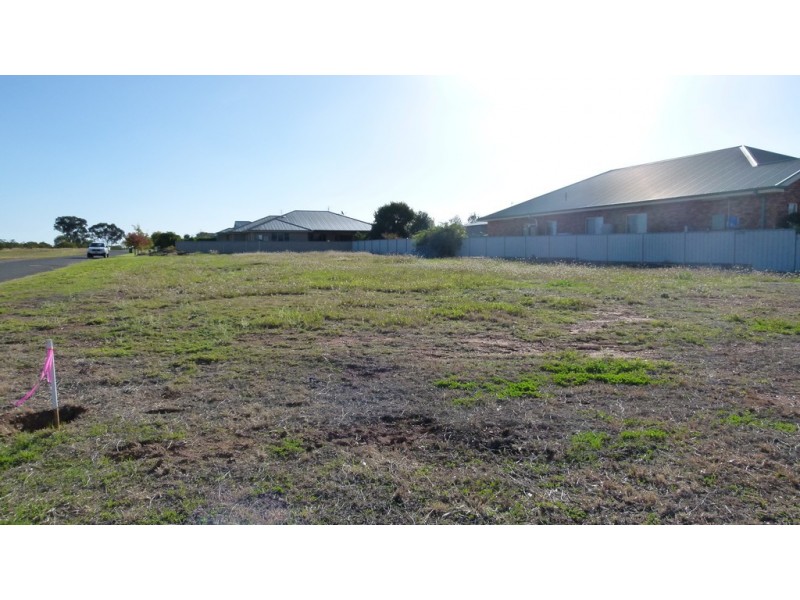 216 Farnell Street, Forbes NSW 2871