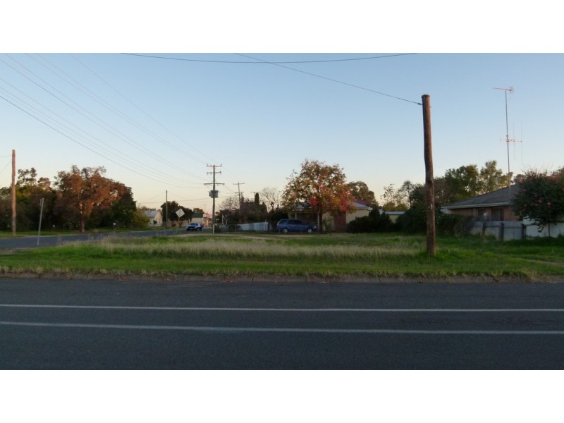 140 Farnell Street, Forbes NSW 2871