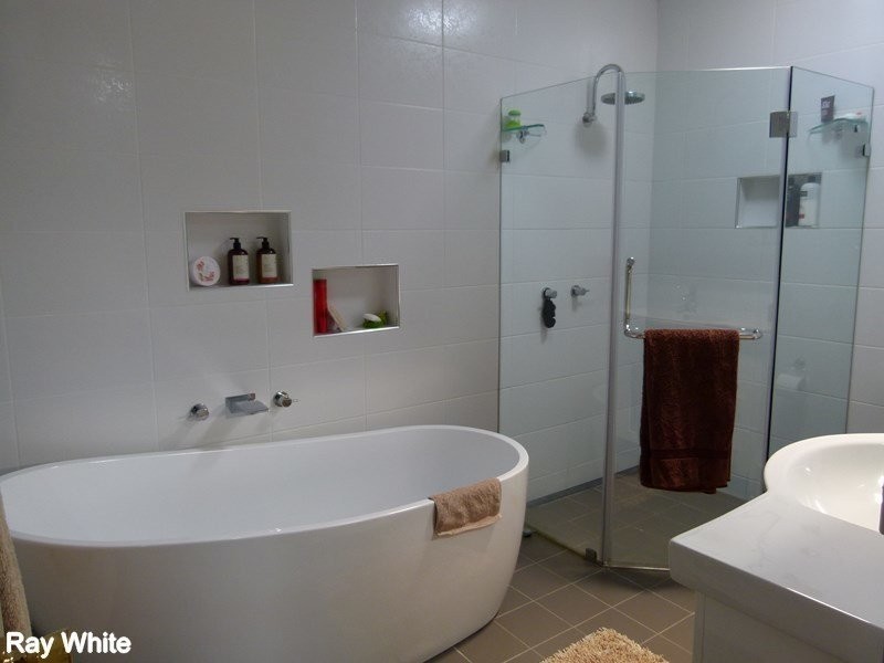 85 Ferry Street, Forbes NSW 2871