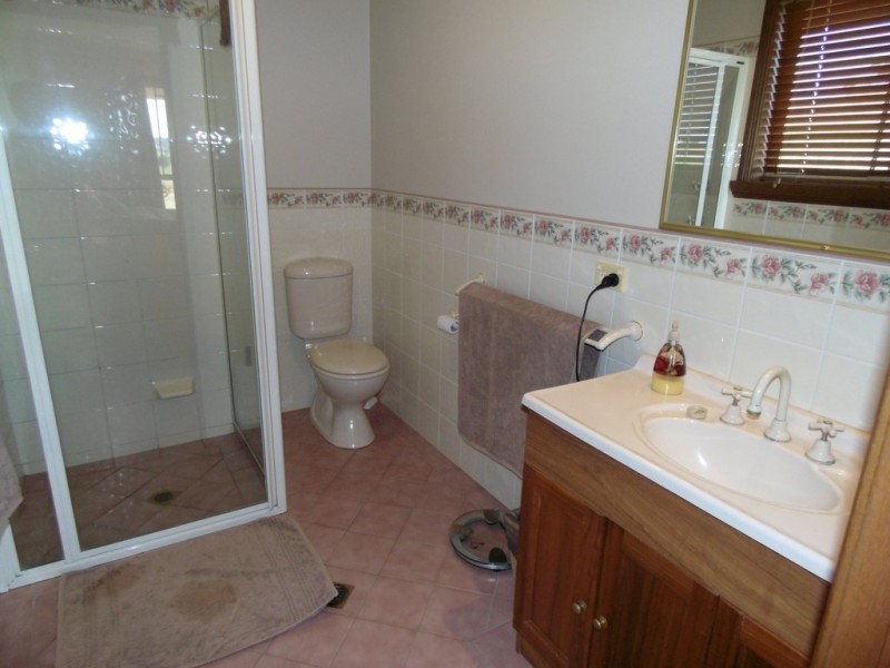 50 Noble Road, Parkes NSW 2870