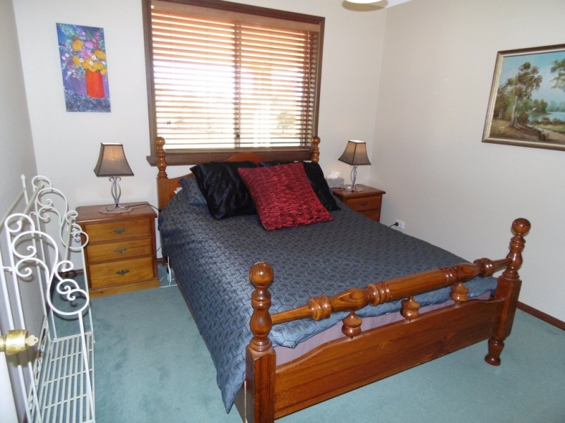 50 Noble Road, Parkes NSW 2870