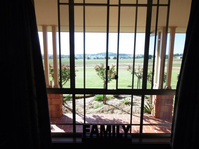 50 Noble Road, Parkes NSW 2870