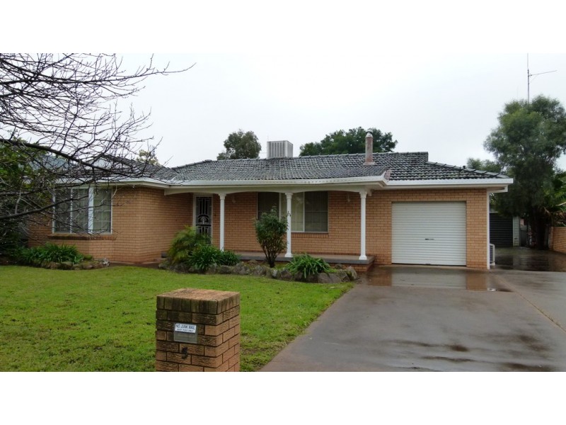 5 Wyndham Avenue, Forbes NSW 2871