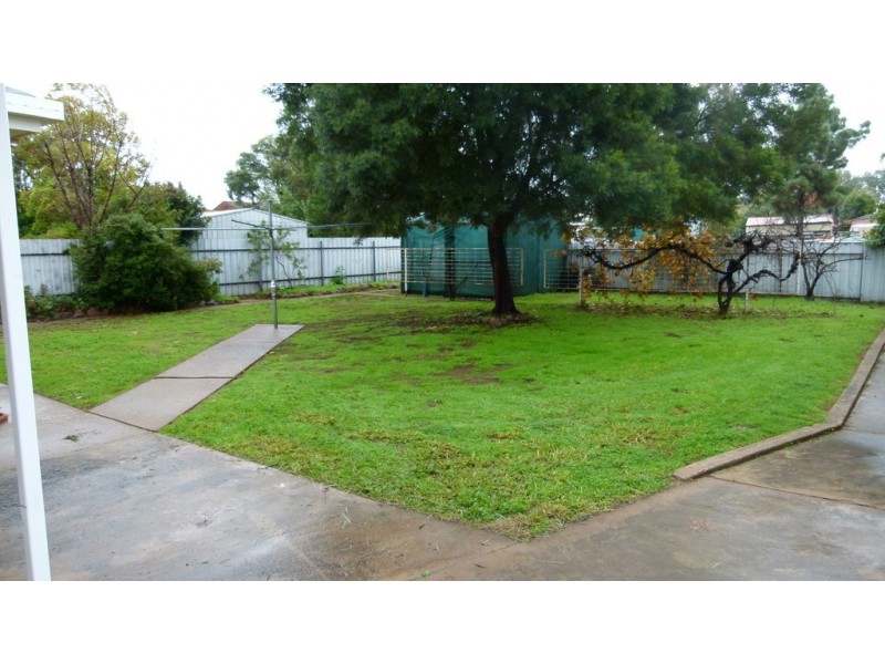 5 Wyndham Avenue, Forbes NSW 2871