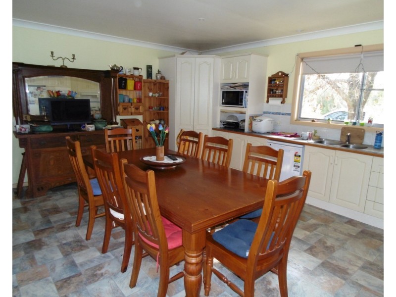 44 Cunningham Street, Tullamore NSW 2874