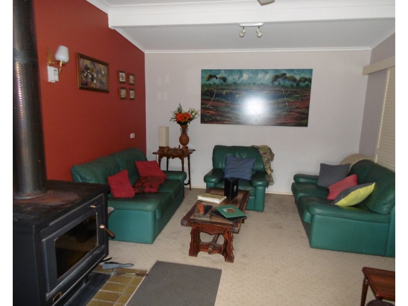 44 Cunningham Street, Tullamore NSW 2874