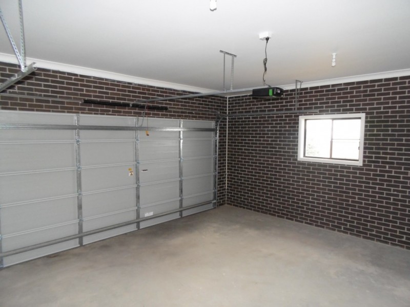 35 Medlyn Street, Parkes NSW 2870