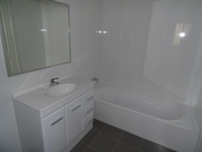 35 Medlyn Street, Parkes NSW 2870