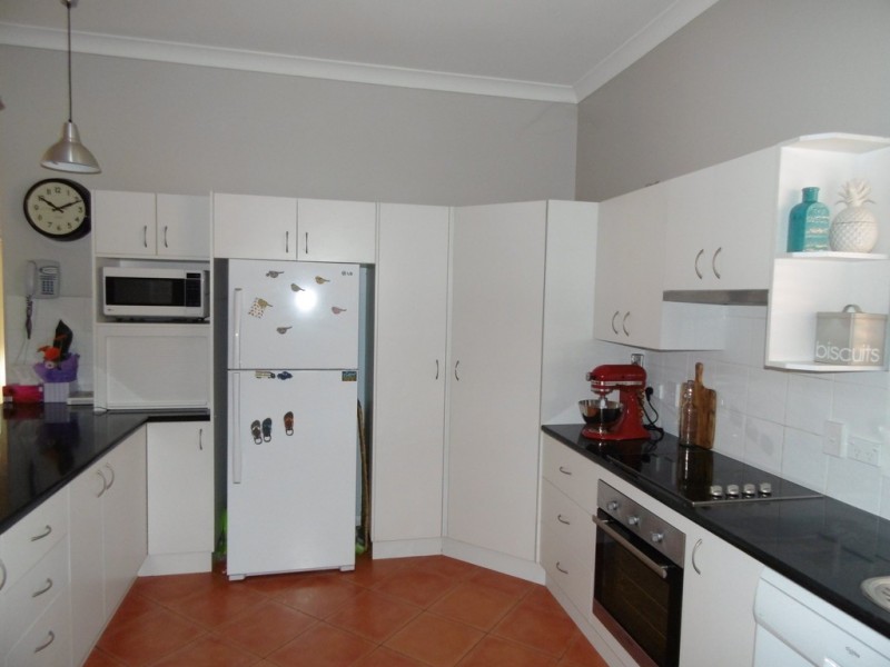 5 Bollinger Street, Parkes NSW 2870