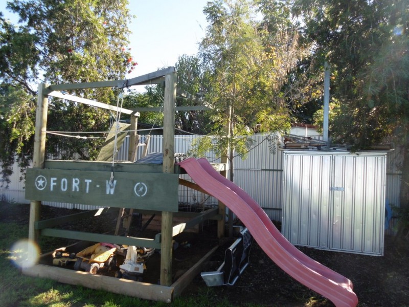 5 Bollinger Street, Parkes NSW 2870