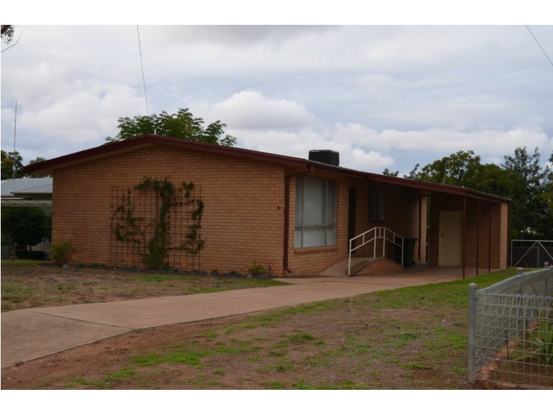 8 Mcgregor, Condobolin NSW 2877