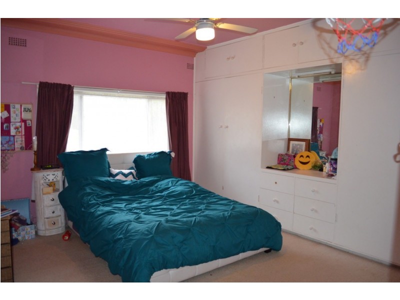 14 Whiley Street, Condobolin NSW 2877