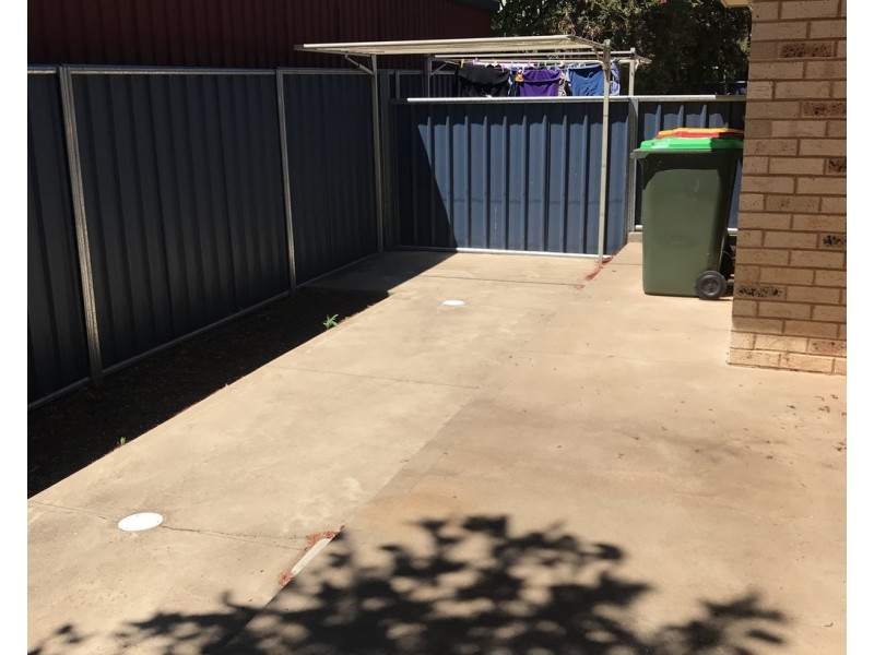 6/44 Brolgan Road, Parkes NSW 2870