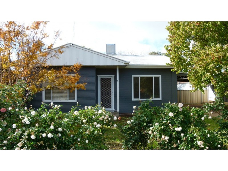 5 Facey Street, Forbes NSW 2871