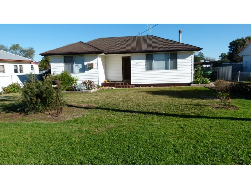 156 Farnell Street, Forbes NSW 2871