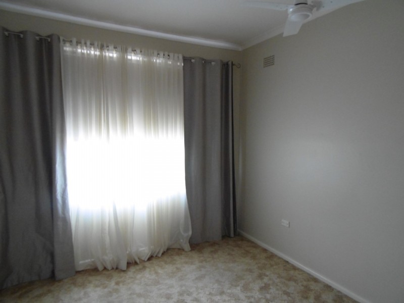 38 Reid Street, Parkes NSW 2870