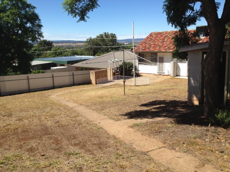 38 Reid Street, Parkes NSW 2870