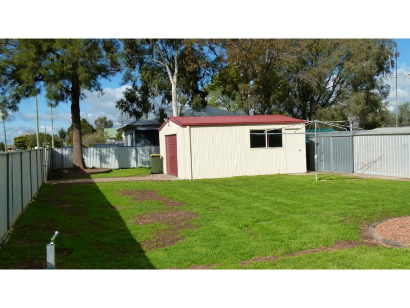 2 Conridge Street, Forbes NSW 2871