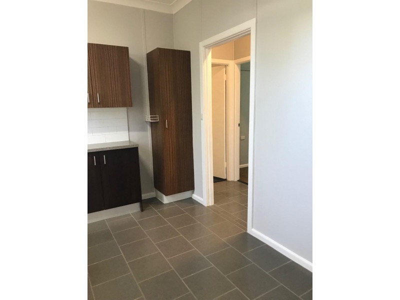 1 Gallop Avenue, Parkes NSW 2870